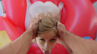 Смотри Wet and Sensual Summer - лучшее порно на YOUPORN.ZONE