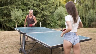 Смотри Natural Tits Ping Pong Fun - лучшее порно на YOUPORN.ZONE