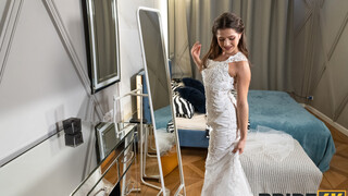 Смотри Brunette Temptation: A Last Chance Seduction - лучшее порно на YOUPORN.ZONE