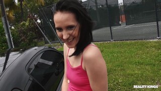 Shaved and Ready Niki - бесплатное секс видео YOUPORN.ZONE