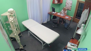 Cum on Nurse's Face in Medical Play - бесплатное секс видео YOUPORN.ZONE