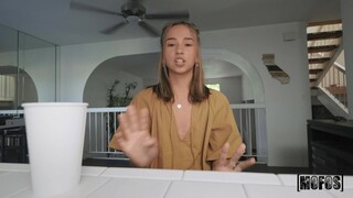 Dakota Gives a Blowjob Favor - бесплатное секс видео YOUPORN.ZONE
