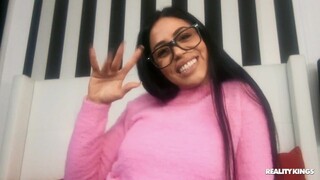 High Heels and Thong POV Blowjob - бесплатное секс видео YOUPORN.ZONE