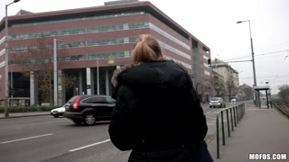 Смотри Russian Cougar Carry Cherry Flashes Underwear - лучшее порно на YOUPORN.ZONE