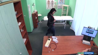 Смотри Cock Prescription Requires a Blowjob - лучшее порно на YOUPORN.ZONE