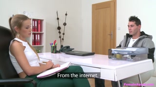 Смотри Stud Pleases Agent with Missionary and Oral Sex - лучшее порно на YOUPORN.ZONE