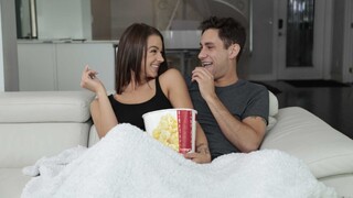 Movie Night with Pussy Licking - бесплатное секс видео YOUPORN.ZONE