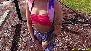 Смотри Outdoor Sex with Cumshot - лучшее порно на YOUPORN.ZONE