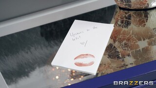 Смотри Blowjob and Masturbation for the Little Slut - лучшее порно на YOUPORN.ZONE