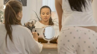 Смотри Shaved Pussy Lesbians Dance Off - 69 & Face Sitting Fun - лучшее порно на YOUPORN.ZONE