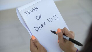 Petite and Perky: Truth or Dare - бесплатное секс видео YOUPORN.ZONE