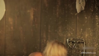 Смотри A Splash of Fun - лучшее порно на YOUPORN.ZONE