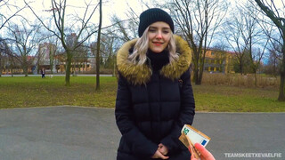 Fan Blowjob in Public – Eva Elfie & Adam Ocelot Sex - бесплатное секс видео YOUPORN.ZONE