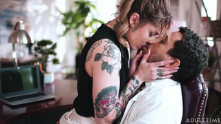 Смотри Doctor Fucks Patient Hard - Squirt & Creampie Explosion - лучшее порно на YOUPORN.ZONE