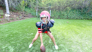 Petite Teen Slut Alexia Anders Scores a Touchdown - бесплатное секс видео YOUPORN.ZONE