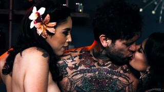 Смотри Evil Tiki Babes 2: Lesbian Blowjob & Face Sitting Fun - лучшее порно на YOUPORN.ZONE
