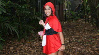 Смотри Petite Red Riding Hood Penny Nichols Takes It Hard - лучшее порно на YOUPORN.ZONE