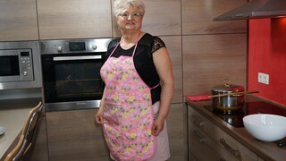 Смотри Welcome Home Fuck - Mature Blonde Shows Off Big Tits - лучшее порно на YOUPORN.ZONE