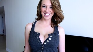 Смотри Brooke Wylde Teen with Big Tits - лучшее порно на YOUPORN.ZONE