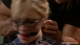 BDSM Threesome - Spanking, Fingering & Hardcore Anal with Amy & Cassandra - бесплатное секс видео YOUPORN.ZONE