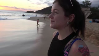 Смотри Amateur GF Rosalyn Sphinx takes it deep in Hawaii - лучшее порно на YOUPORN.ZONE
