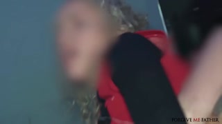 Смотри Tattooed Priest Dominates Blonde in Confession Room - лучшее порно на YOUPORN.ZONE