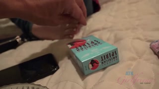 Смотри Big Tits Amateur Jayde Symz - Smoking & Fucking Hard - лучшее порно на YOUPORN.ZONE