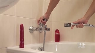 Shower Masturbation – Hairy Czech Renata with Small Tits - бесплатное секс видео YOUPORN.ZONE
