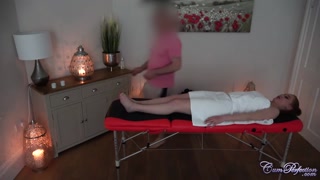 Смотри Horny Massage Therapist Amber Green - Takes Big Cock POV - лучшее порно на YOUPORN.ZONE