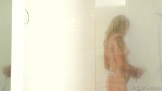 Max's Shower Seduction - бесплатное секс видео YOUPORN.ZONE