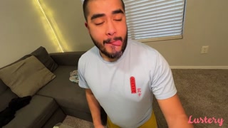 Toni Licks Cake While Slice Watches POV - бесплатное секс видео YOUPORN.ZONE
