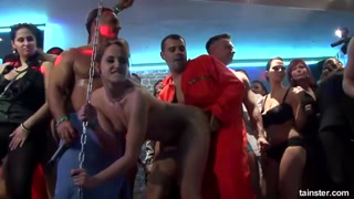 Смотри Prison Pussy Break 6 - Blondes & Brunettes Fucked Rough - лучшее порно на YOUPORN.ZONE