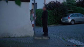 Смотри Blonde In Stockings Gets Deepthroat Redemption - лучшее порно на YOUPORN.ZONE