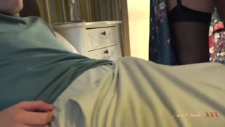 Смотри Step-Nephew Peeps On Amy's Big Tits In Tight Outfit - лучшее порно на YOUPORN.ZONE