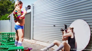 Смотри Max's Skatergirl Shoot - The Real BTS - лучшее порно на YOUPORN.ZONE