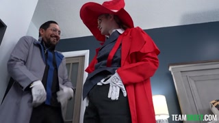Смотри Costume and Cum: Tomboy Daughter's First Time - лучшее порно на YOUPORN.ZONE