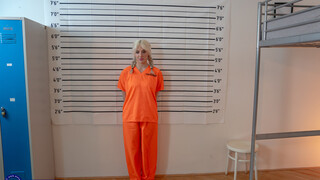 Смотри Young, Old, and Beautiful: Lesbian Fun in Prison - лучшее порно на YOUPORN.ZONE