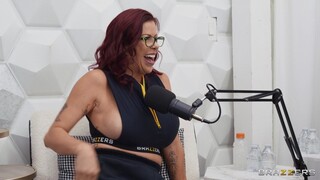 Смотри Natural Tits, Blowjobs, and Facial Fun - лучшее порно на YOUPORN.ZONE