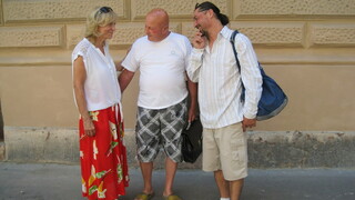 Смотри Granny Landlord Eleanor's Kissing and Fucking - лучшее порно на YOUPORN.ZONE