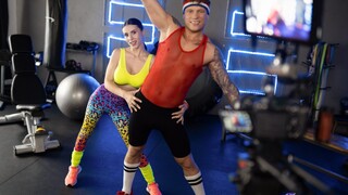 Смотри Nelly Kent Gives Coach a Reverse Cowgirl Ride - лучшее порно на YOUPORN.ZONE