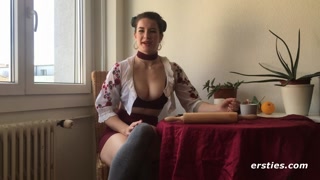 Смотри Ersties' Nora F. Xmas Calendar - лучшее порно на YOUPORN.ZONE