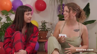 Tattooed Beauties in Lingerie and Piercings - бесплатное секс видео YOUPORN.ZONE