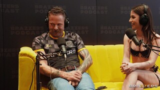Смотри Standing Doggystyle with Chanel and Scott - лучшее порно на YOUPORN.ZONE