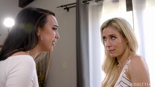 Смотри Blonde MILF Squirts from Shemale’s Hard Thrusting - лучшее порно на YOUPORN.ZONE