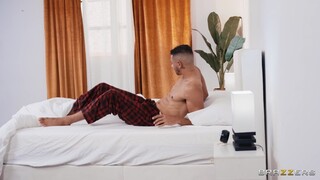 Смотри  My Brunette Daughter's Tempting You  - лучшее порно на YOUPORN.ZONE