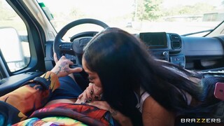 Смотри Big Tits and Big Cocks in a Cum Swap - лучшее порно на YOUPORN.ZONE