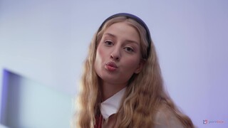 Смотри Young & Skinny Girls Get Fucked - лучшее порно на YOUPORN.ZONE
