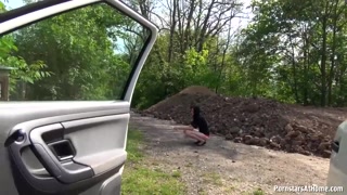 Смотри Amateur Outdoor Handjob - Brunette Pleases Big Cock - лучшее порно на YOUPORN.ZONE