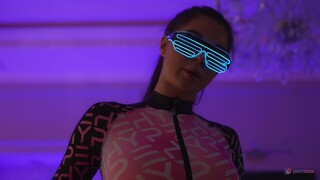 Смотри First Time Porn: Teen with Big Tits Gets Pissed On & DP - лучшее порно на YOUPORN.ZONE