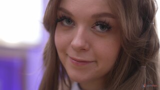 Смотри  Rough Piss Facial for Eva Barbie from Aleksandr Bright - лучшее порно на YOUPORN.ZONE